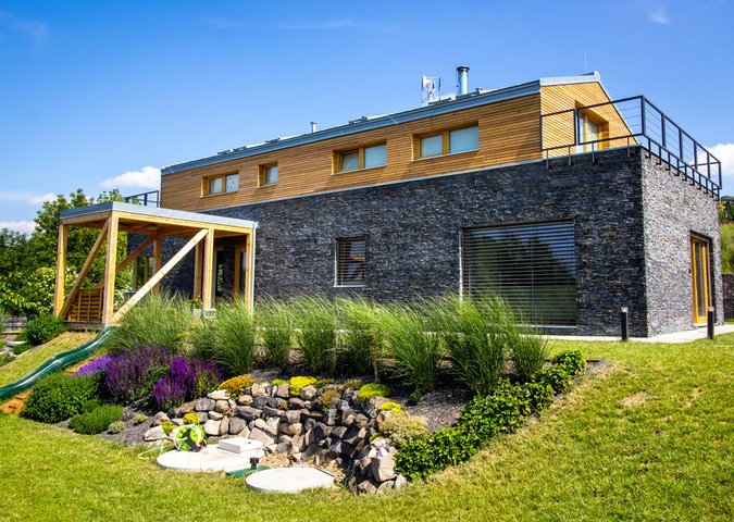 Dekstone Dekstone